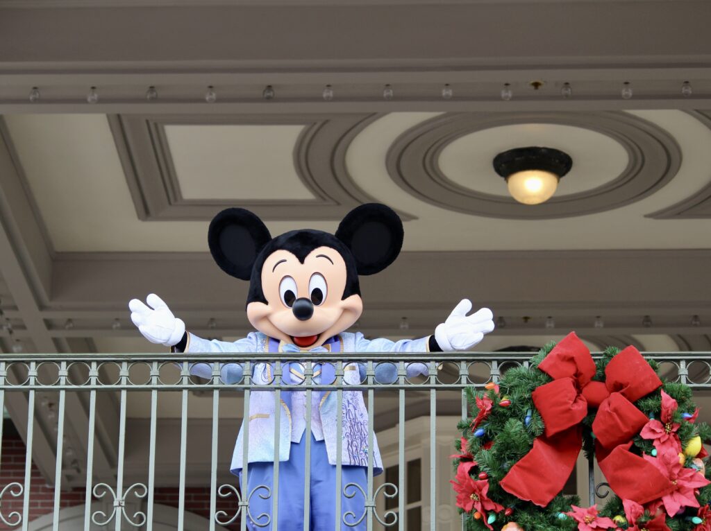Disney’s Very Merry Christmas Party Mickey Welcomes You