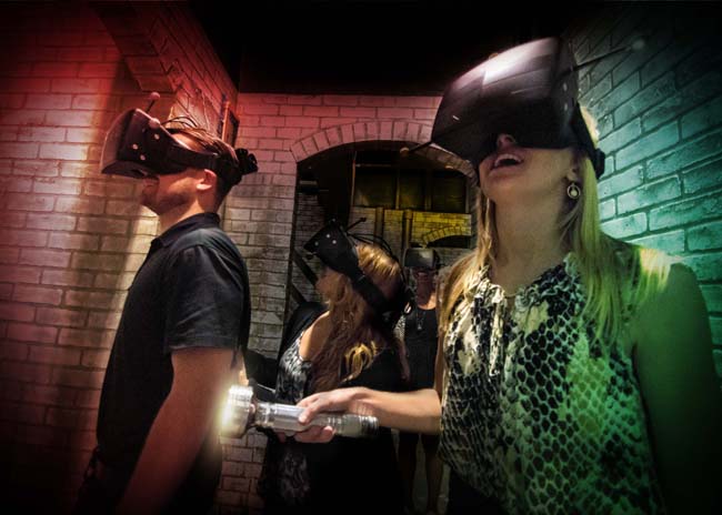 Virtual_Reality_Debut_for_HHN_2016_